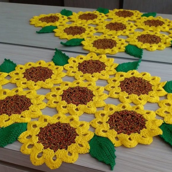 Floral runner, sunflowers, or colorful flowers, custom order - Picture 8 of 15